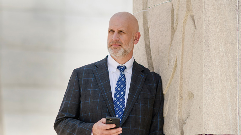 maddin-hauser-promotes-david-m-eisenberg-to-shareholder
